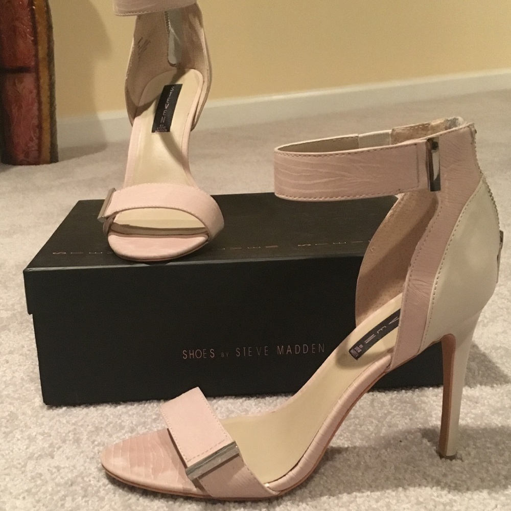 Women’s Shoes